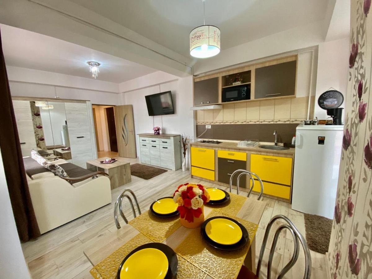 Apartament Ella T2 Lägenhet Năvodari Exteriör bild