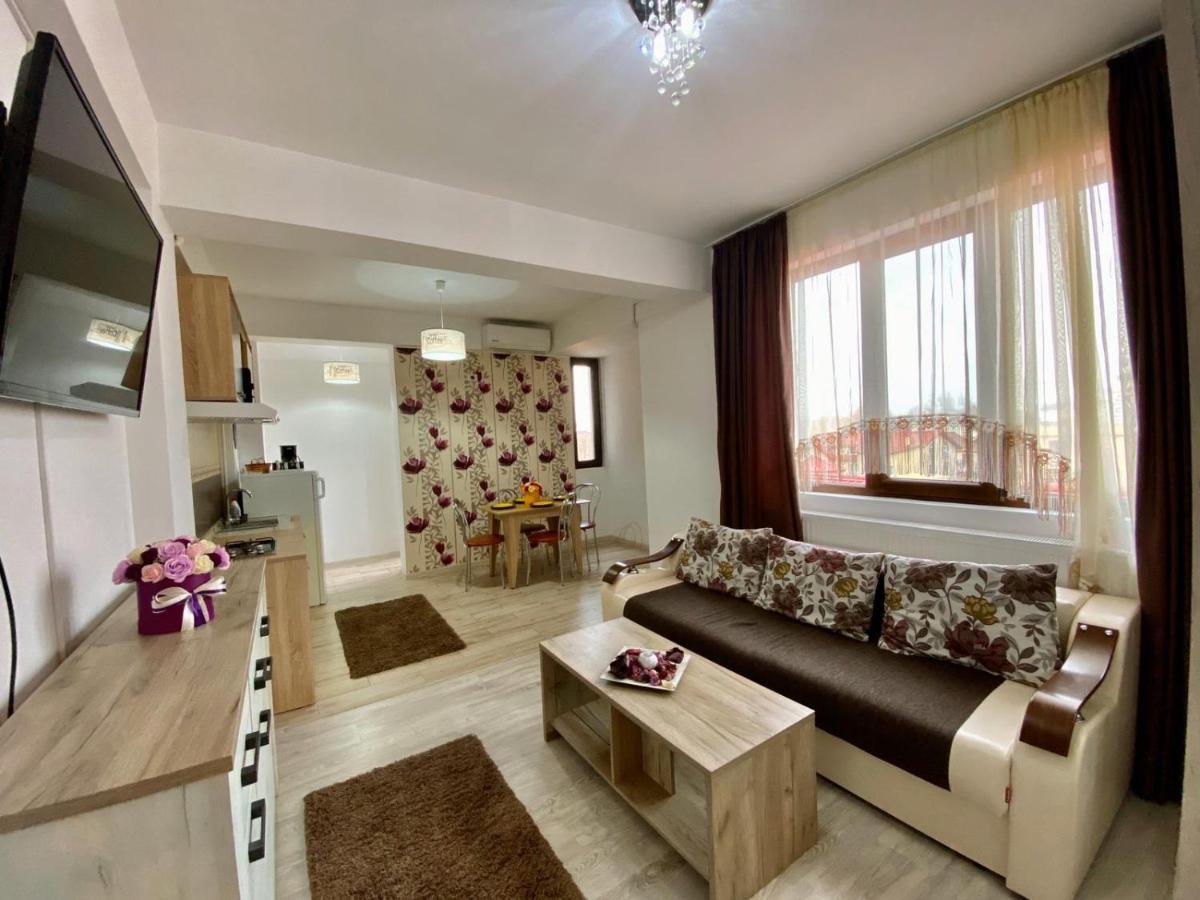Apartament Ella T2 Lägenhet Năvodari Exteriör bild