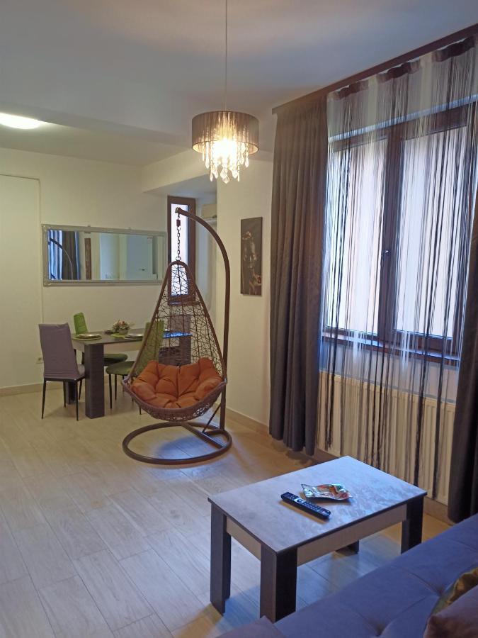 Apartament Ella T2 Lägenhet Năvodari Exteriör bild