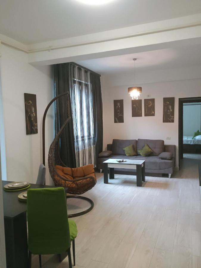 Apartament Ella T2 Lägenhet Năvodari Exteriör bild